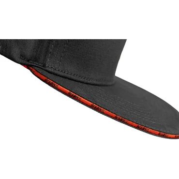 Бейсболка Brodeks KM131, красный